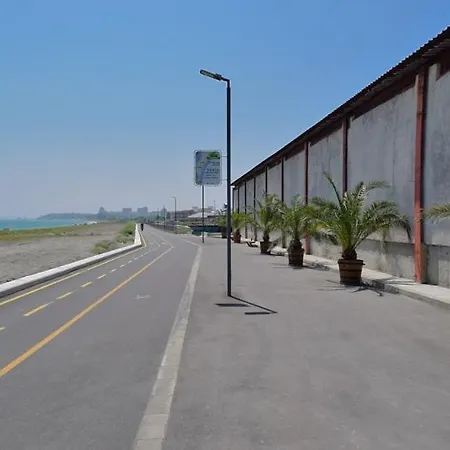 Boho 4 Pools 10min To The Appartement Burgas