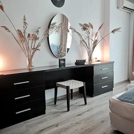 Apartment Boho 4 Pools 10min To The Burgas